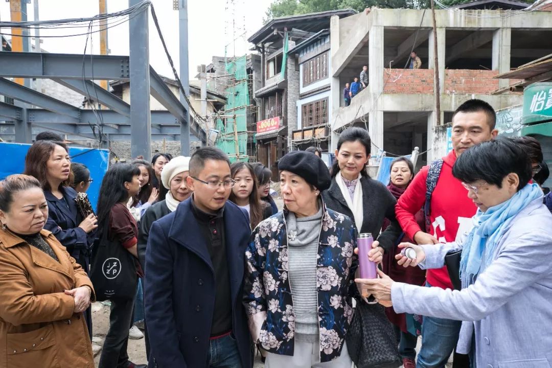 三毛故友,著名人像摄影师肖全,新女报时尚传媒集团董事长李友凡