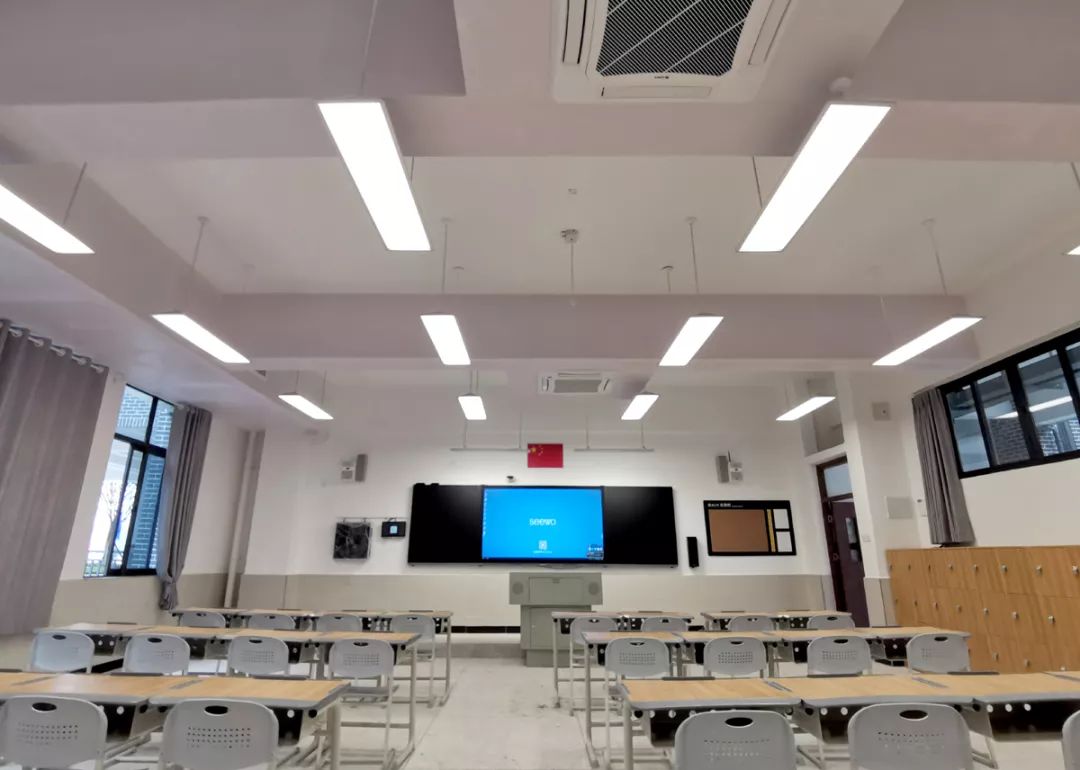 打探!璧山中学枫香湖校区揭开面纱