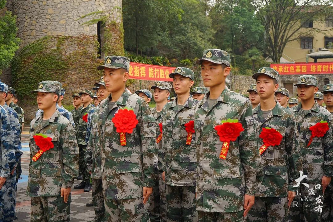 新兵入伍!大渡口60名好男儿奔赴军营