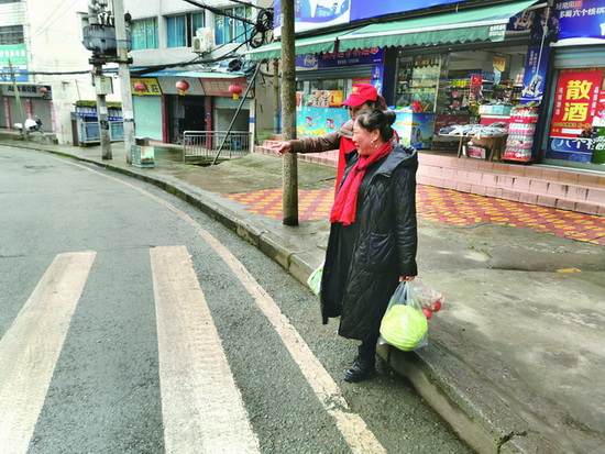 马鞍镇有多少人口_新郑龙湖镇有多少人口(2)