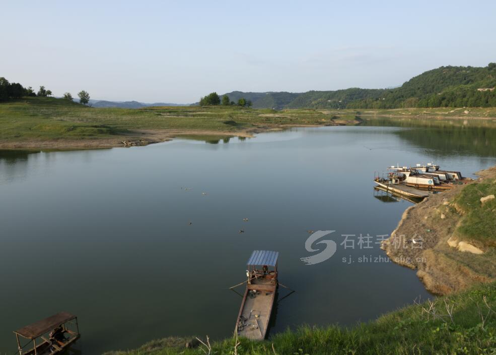 三峡水库腾库容石柱段消落带现美景