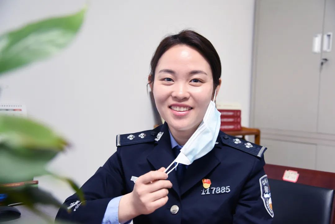 女民警刘庆:警营里绽放的铿锵玫瑰