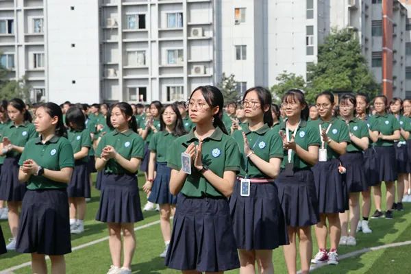 2020年渝北区绿书签行动启动仪式在重庆市两江中学校举行