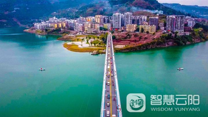 云阳双江大桥进入后续美化提升施工阶段