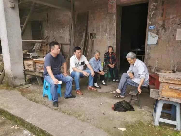 涪陵区中医院:"三措并举"助力扶贫