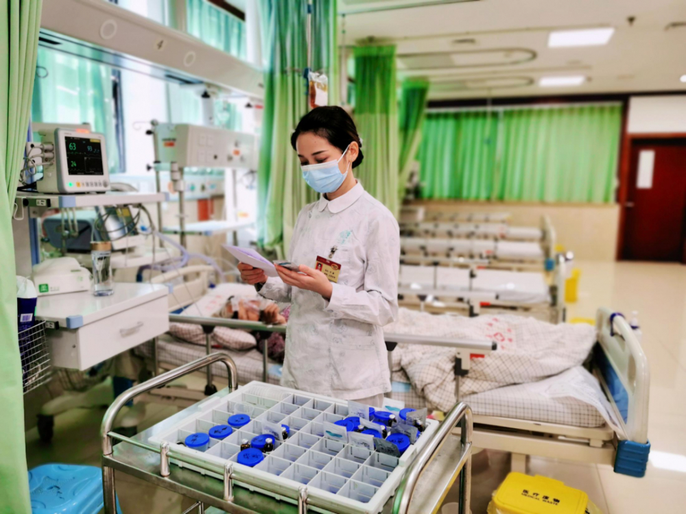 垫江县中医院二季度"v 护理·榜样护士"刘露:躬耕岗位