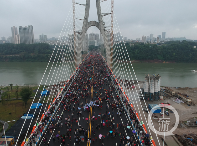 潼南涪江大桥今日通车 新城到老城从半小时缩短到3分钟