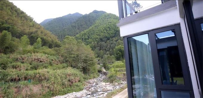 春天里的丽水云和梯田偶遇竹屿山民宿重峦叠嶂的山中小院