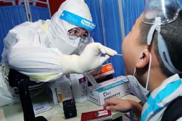 进行检疫 4b0f5f8439599fe1612c7967be62c2da.jpg