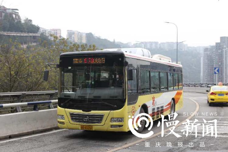 老司机开车12年见证重庆公交蜕变这些变化你感受到了吗