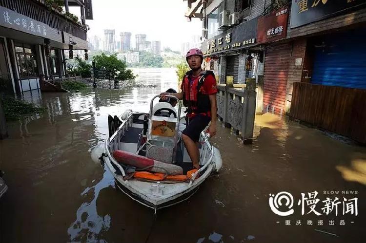 洪峰过境,他们日夜坚守;洪峰过后,他们又在干什么?