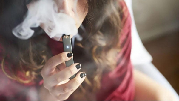 深扒青少年"电子烟使用率显著上升"背后利益链