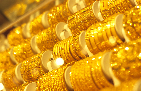去年我国消费黄金1089吨,国内黄金首饰销售整体回暖