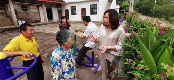 身边事丨建设美丽宜居乡村 妇女贡献巾帼力量