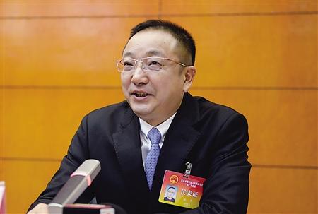 财富 > 正文  市人大代表,重庆平伟科技集团有限公司董事长杜平