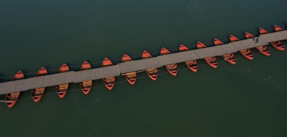 江西铅山:百年浮桥成为靓丽风景