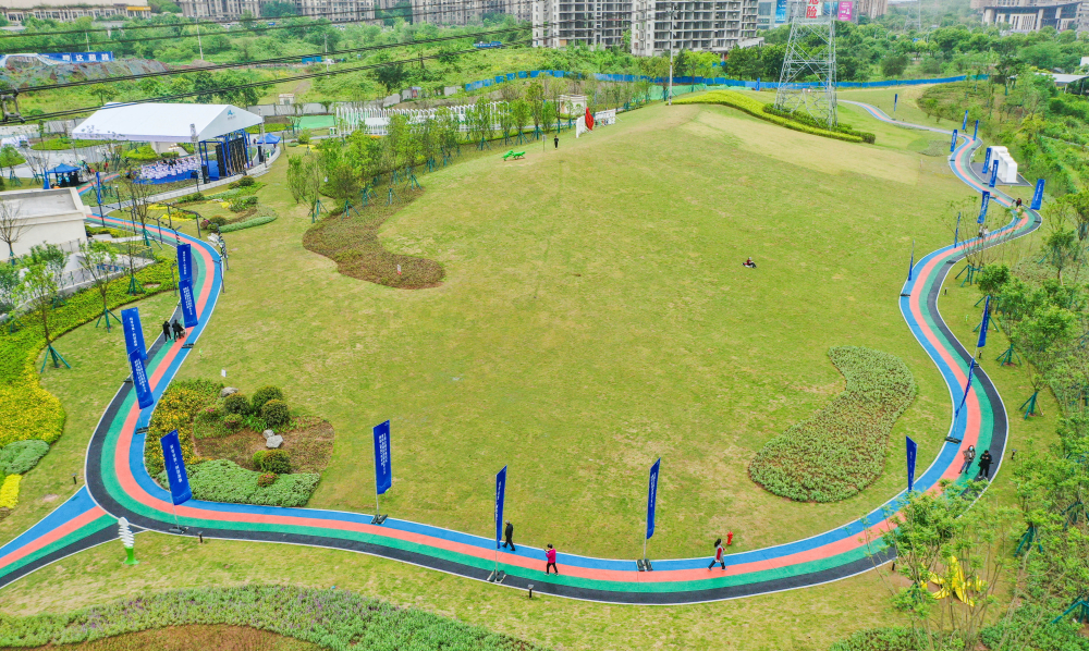 重庆科学城公园多大图片