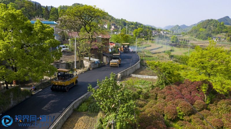 重庆北碚:建设"四好农村路 决战决胜脱贫攻坚