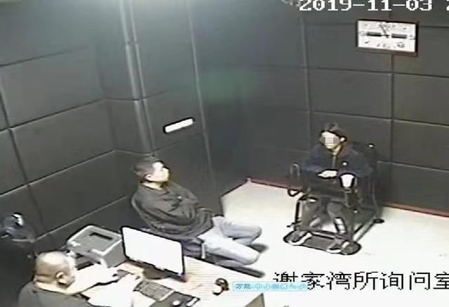 重庆九龙坡警方打掉娱乐场所扒窃手机三人团