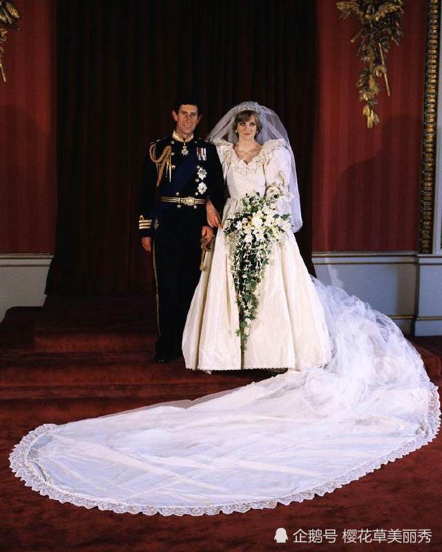 英国皇室的公主和王妃谁的结婚礼服更惊艳