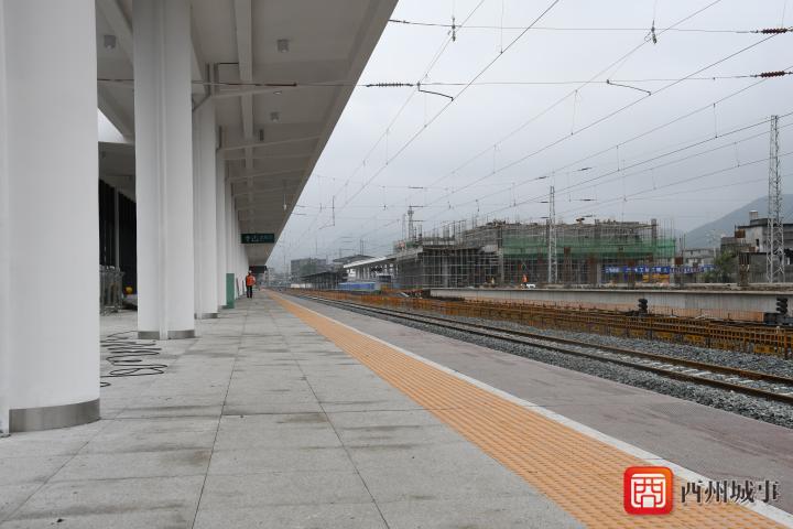 酉阳火车站新站图图片