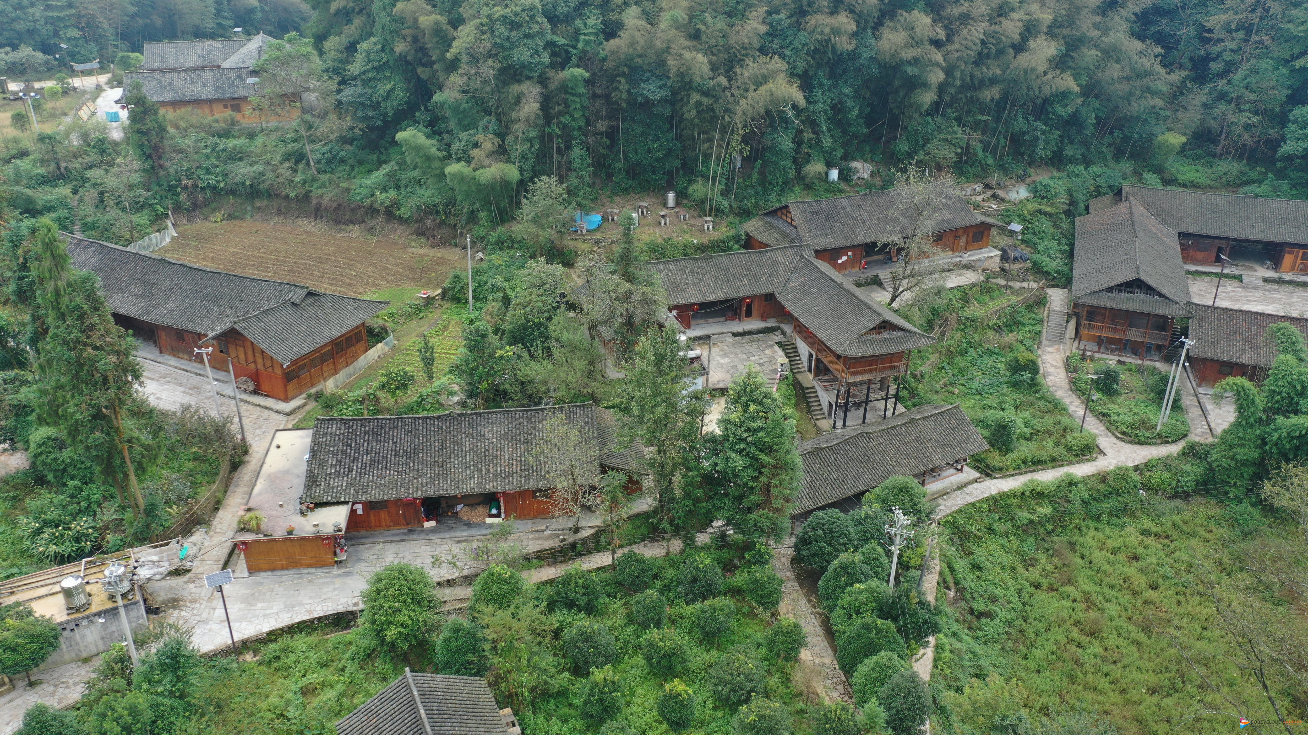 车田乡清明村:多措并举攻深贫