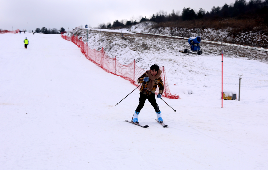 云阳龙缸滑雪场2022图片