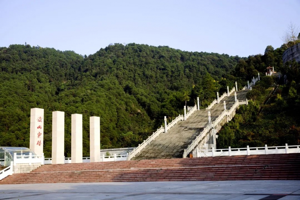 能觀山也可望水鐵山坪森林公園步道:江北區渝北區玉峰山森林公園