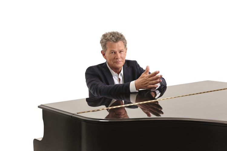 David Foster- Approved press photo- for covers of playbills & concert pr..._副本.jpg