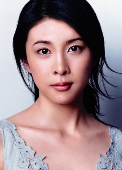 日本女演员竹内结子去世年仅40岁,警察正调查自杀的可能性