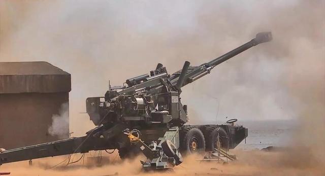 印度国产火炮试验被曝三连败 印军各种