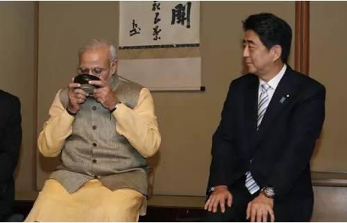 给中国捣乱，日本与印度勾结这次却秒怂，印度心被伤透了