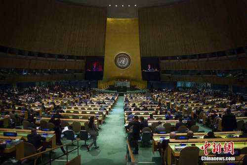 9月12日，第72届联合国大会在纽约联合国总部开幕。图为第72届联合国大会开幕现场。 中新社记者 马德林 摄