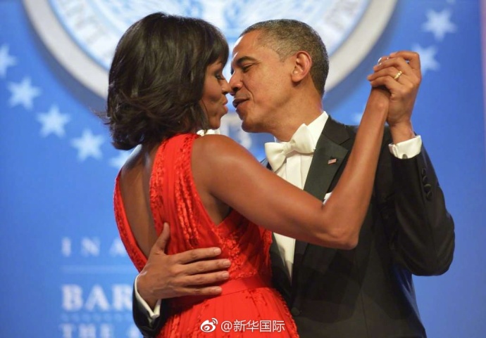 奥巴马夫妇银婚 米歇尔发文:你是我认识最卓越的人