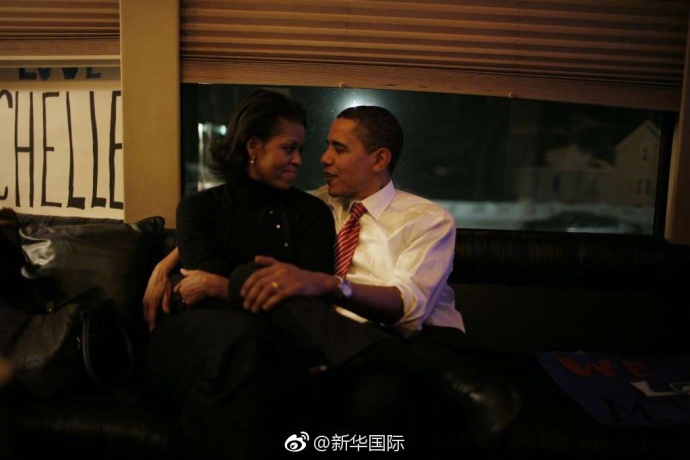奥巴马夫妇银婚 米歇尔发文:你是我认识最卓越的人