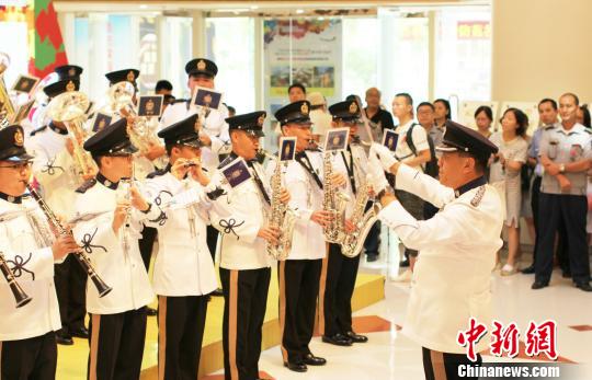 香港警察乐队首次赴重庆演出