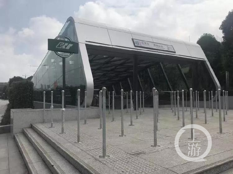 轨道交通国博中心站将扩能改造 新增38台(3639980)-20191105103132.jpg