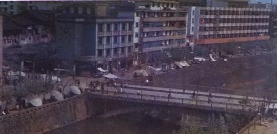 璧山人口太少_璧山儿童公园