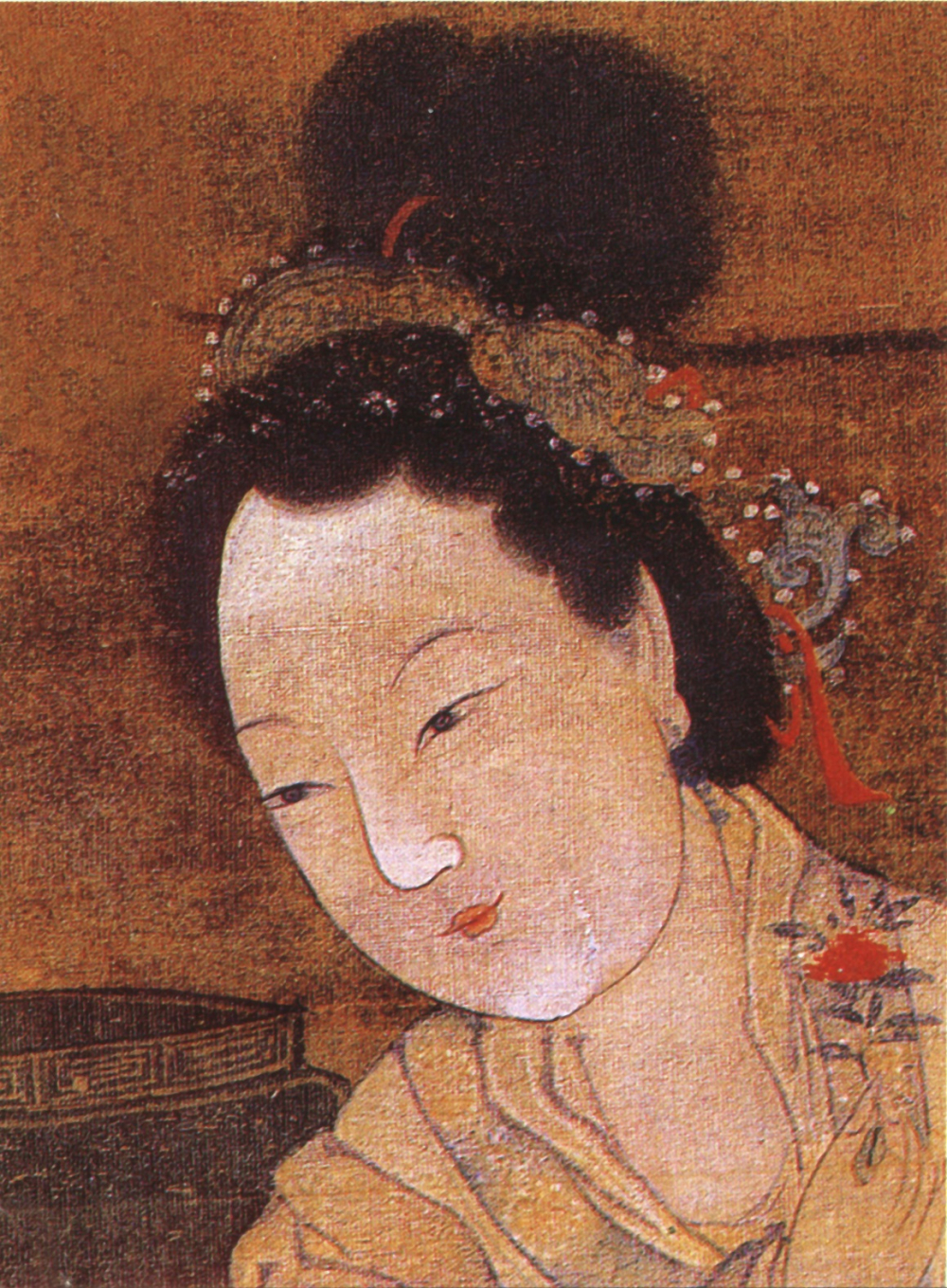 抛家髻造型,按照《新唐书·五行志》记载:唐末京都妇人梳发,以两鬓抱