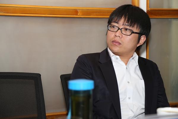 国际围棋大师孔令文关注青少年围棋亲临西安收徒