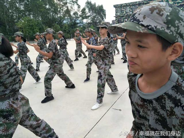 我们就是不一样!惠州市金源学校七年级新生综