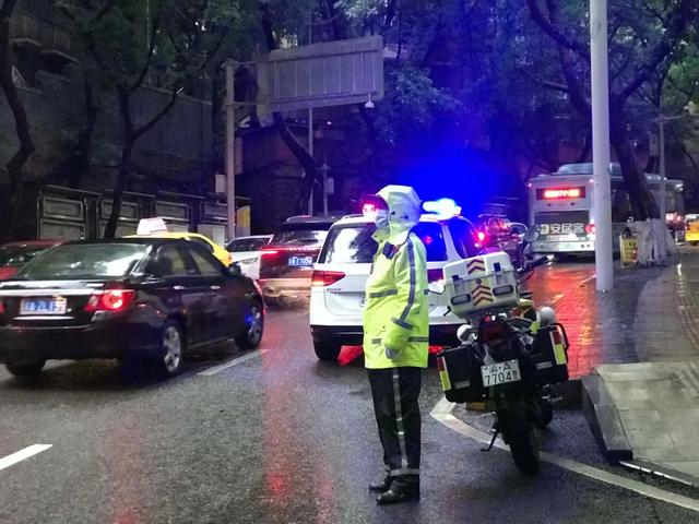 |连日降雨 这份雨天安全行车攻略收好了