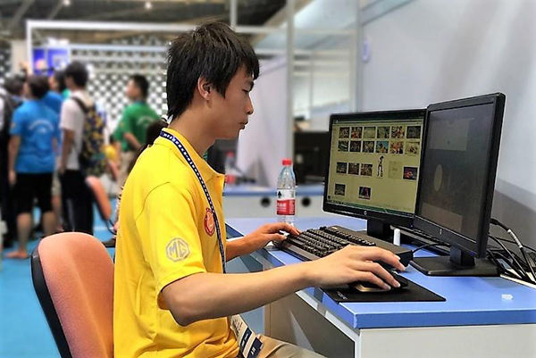上海小伙获编程世界大赛优胜奖 从小学开始建网页