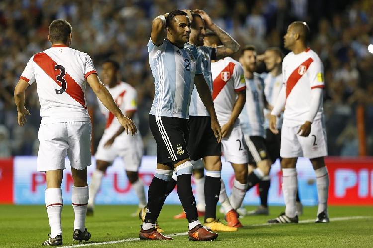梅西中柱阿根廷0:0秘鲁 已失世界杯出线主动权