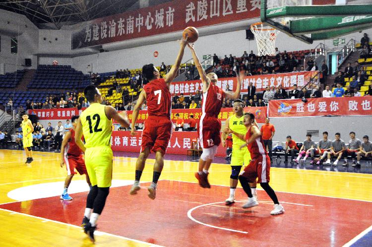 2018年重庆市第三届篮球联赛开打,9队争夺冠
