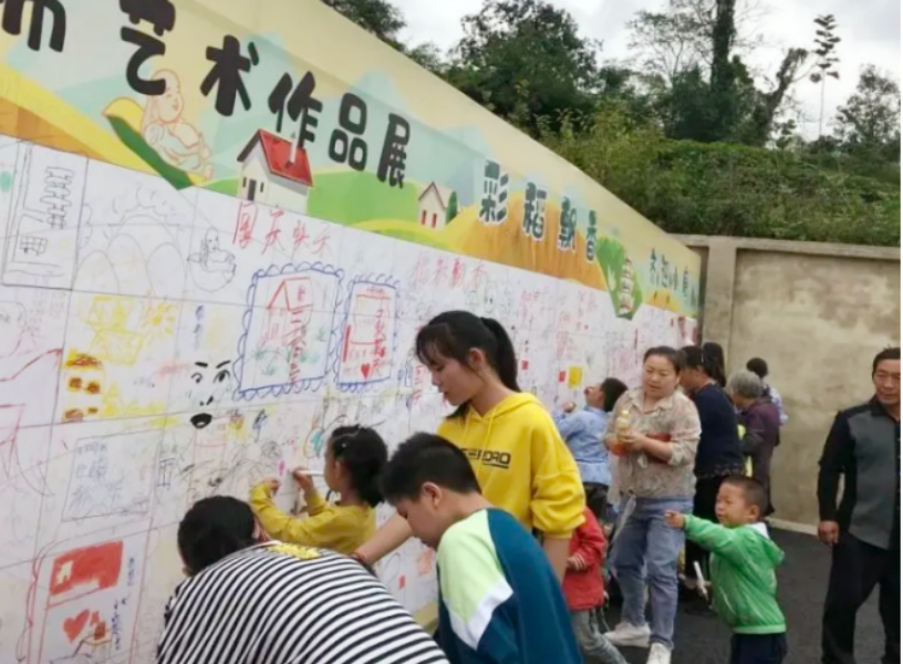 大足|六万人国庆打卡，大足隆平五彩田园热度持续升温