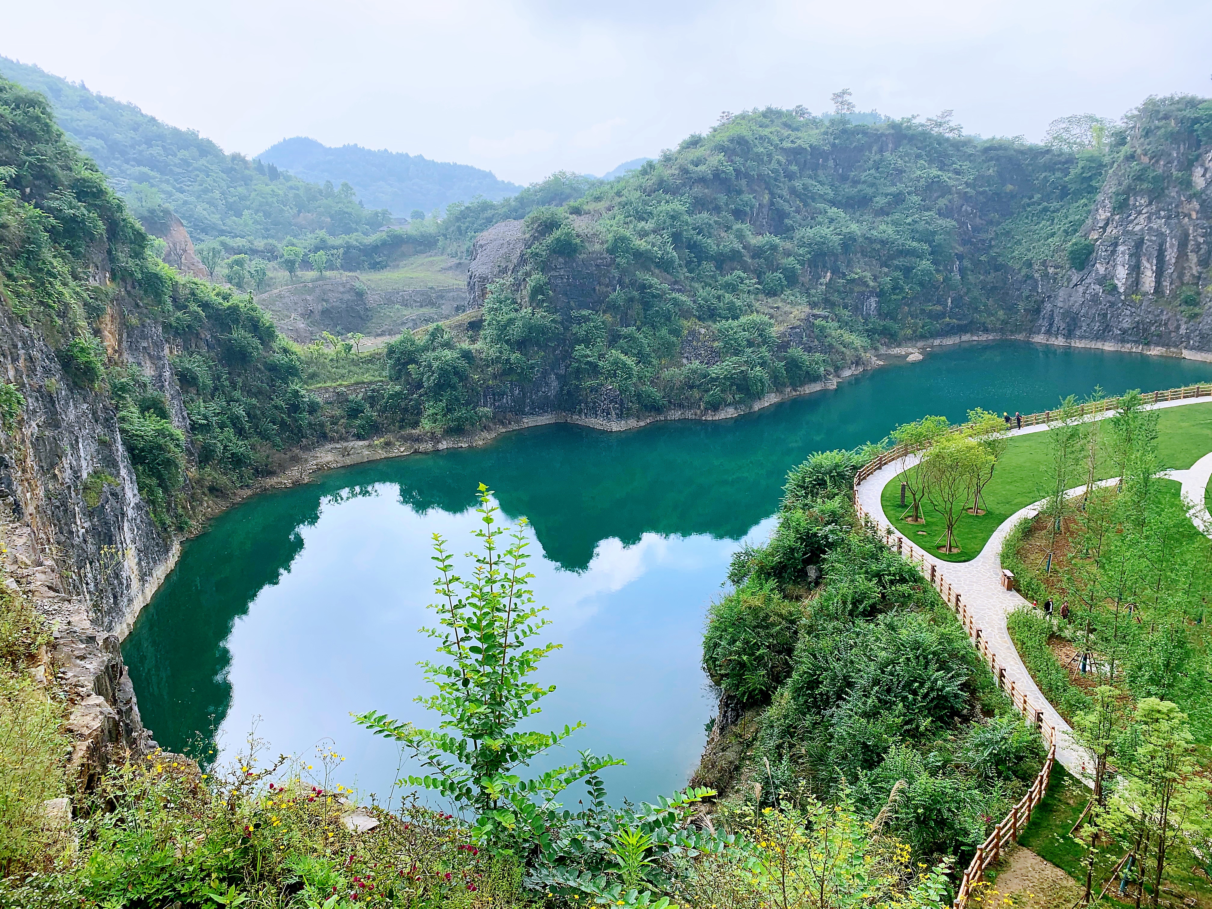 铜锣山景区图片