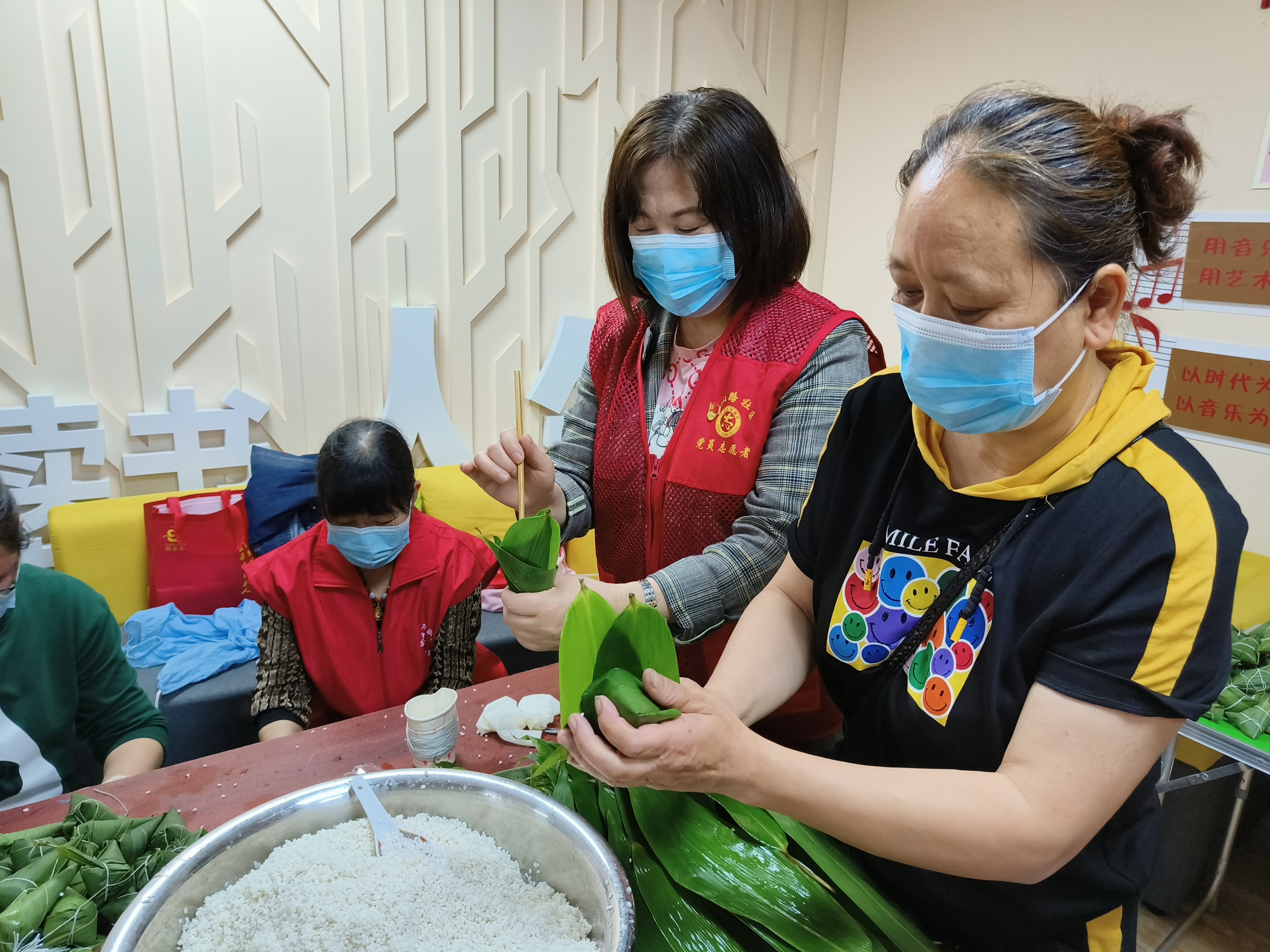 網絡中國節端午節龍山路社區開展我們的節日端午節活動