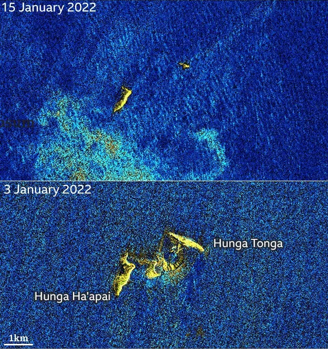 上图：当地时间2022年1月15日，哨兵1号（Sentinel-1A）卫星观测到，洪阿哈阿帕伊岛火山爆发后的景象，图片清楚显示岛屿的大部分已被海水淹没。下图为1月3日火山爆发前。