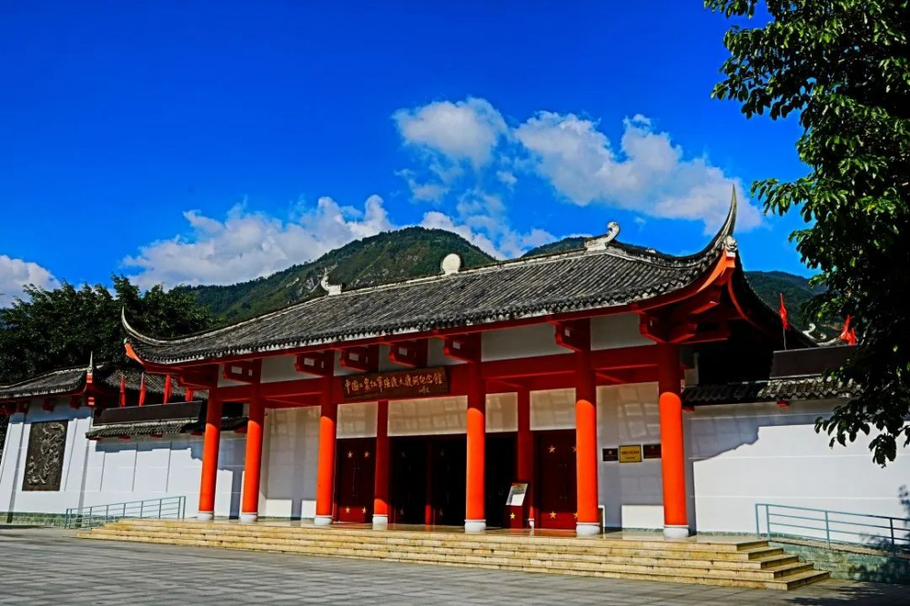 悲襯喜的紅色旅遊景區是國家aaaa級旅遊景區聞名的安順場